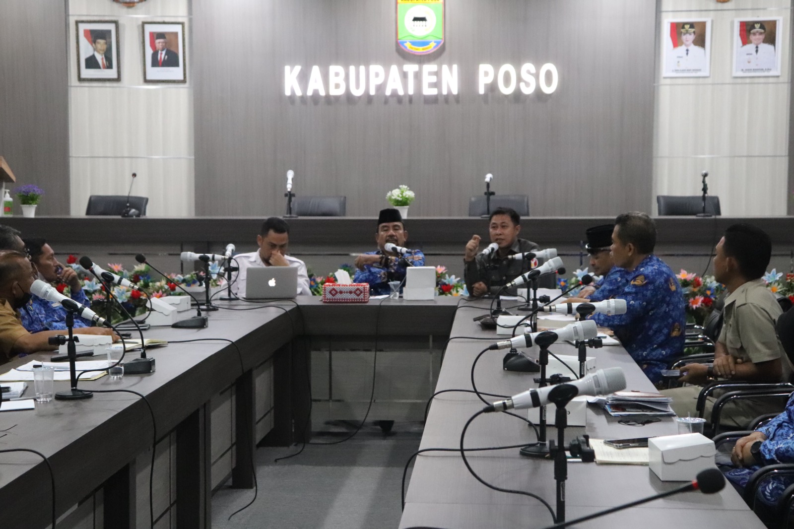 BAWASLU KABUPATEN POSO, KPU, PEMERINTAH DAERAH DUDUK BERSAMA DALAM RANGKA TERTIB ADMINISTRASI KEPENDUDUKAN UNTUK DATA PEMILIHAN SERENTAK TAHUN 2024