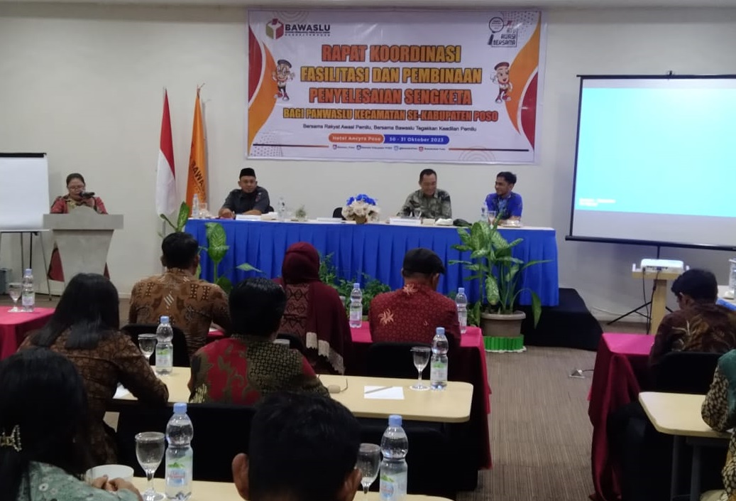 HELMI MONGI MINTA PANWASLU KECAMATAN PROFESIONAL, MANDIRI DAN ADIL DALAM MENANGANI SENGKETA ANTAR PESERTA PEMILU