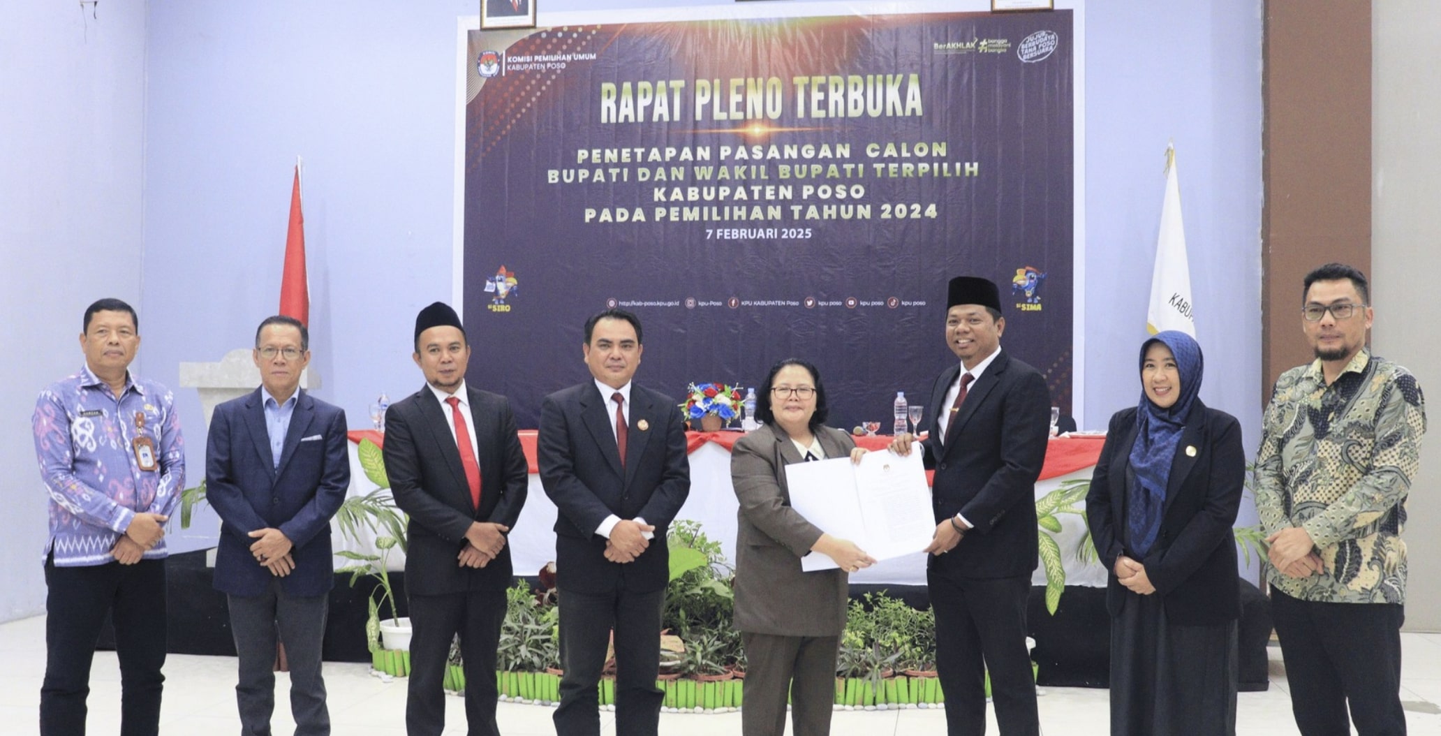 penerimaan SK Bupati dan Wakil Bupati Kabupaten Poso terpilih