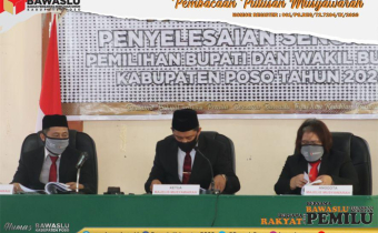 BAWASLU KABUPATEN POSO PUTUSKAN PERMOHONAN PEMOHON NO. REGISTER 001 DALAM MUSYAWARAH TERBUKA