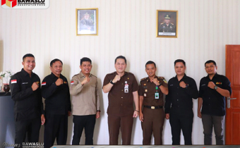 HADAPI PILKADA BAWASLU KABUPATEN POSO BAHAS PENANGANAN PELANGGARAN DENGAN KEJAKSAAN NEGERI POSO