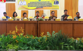 BAWASLU KABUPATEN POSO AJAK KEPALA DESA JAGA NETRALITAS DALAM PILKADA