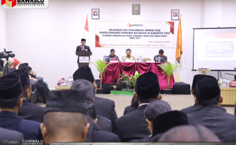 BAWASLU KABUPATEN POSO LANTIK PANWAS KECAMATAN SE “ KABUPATEN POSO