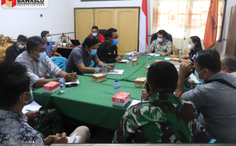 Jelang Masa Tenang, Bawaslu Kabupaten Poso Gelar Rapat Koordinasi dengan Kelompok Kerja (POKJA) Pengawasan Kampanye & Penertiban Alat Peraga Kampanye (APK)
